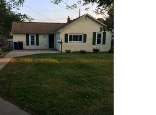 16 Carolina Ave, Lockport, NY 14094