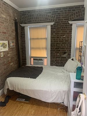 5th image of 189 E 3rd St #5B