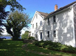 435 Neck Rd, Tiverton, RI 02878