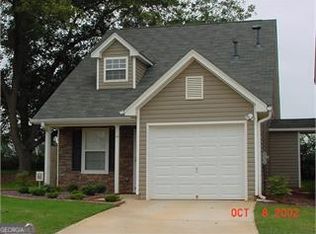 385 Lakeside Cir, Covington, GA 30016