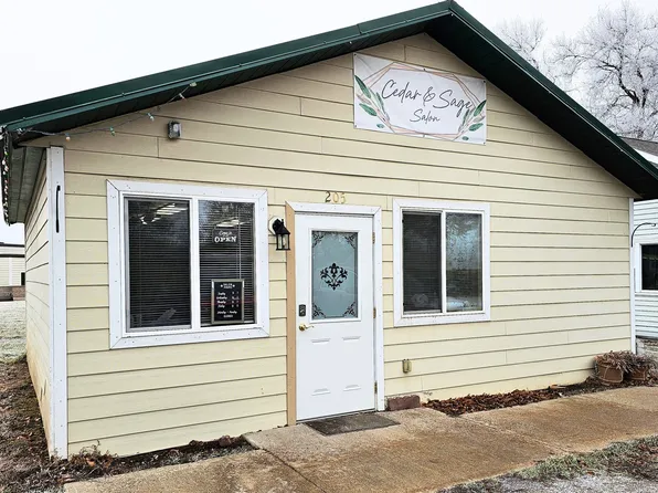205 1st Avenue, Saint Ignatius, MT 59865