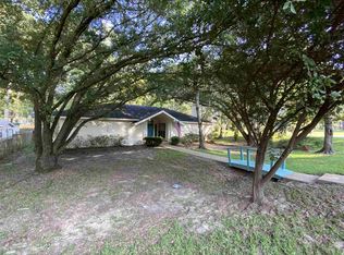 100 Oak Dr, Brandon, MS 39047