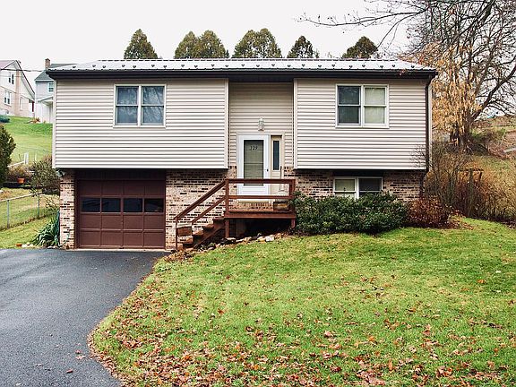 4th image of 329 E Cherry Ln