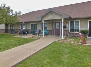 409 Garfield St APT G, Gladbrook, IA 50635