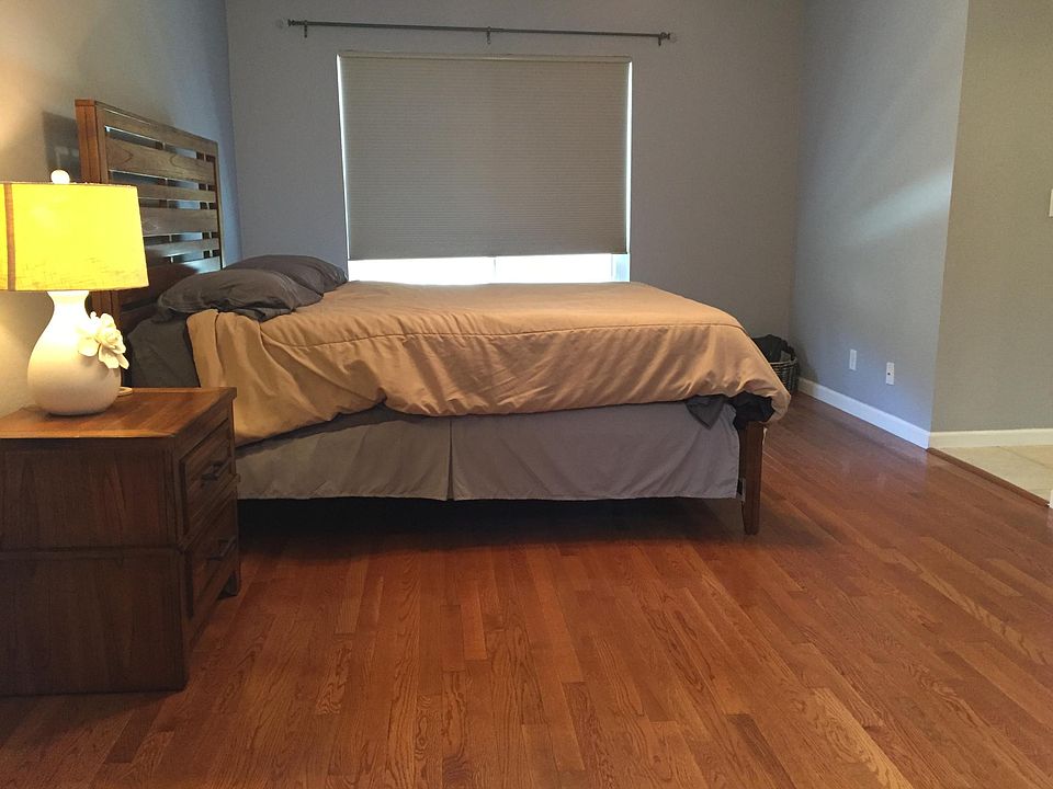 Large Materbedroom