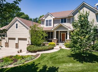 6715 Meadowlark Ct, Lino Lakes, MN 55038