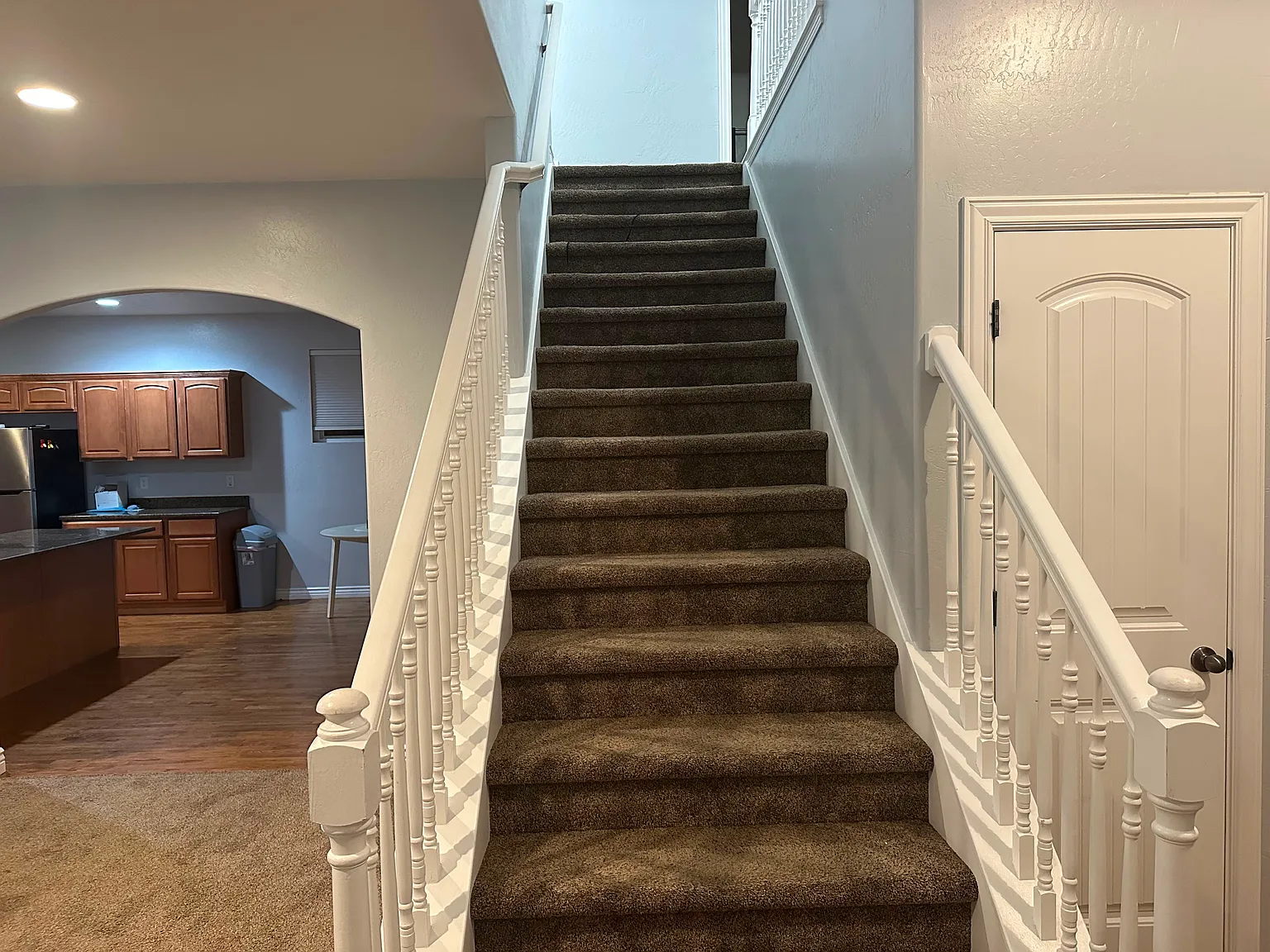 5 bed, 2.5 bath, 2957 sqft, $2,700 — Photo 4