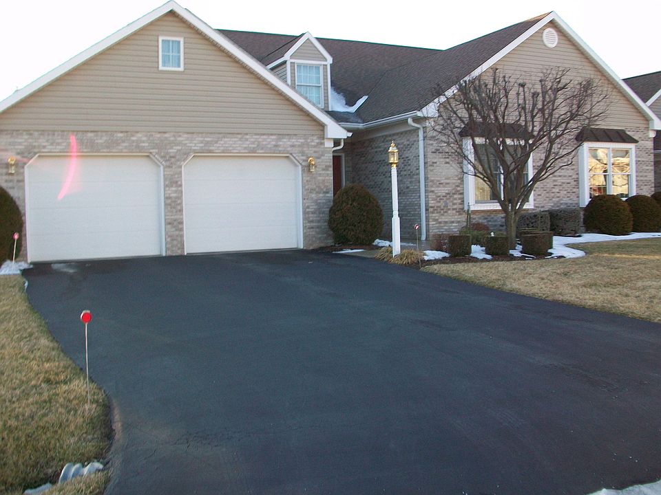 1st image of 18822 Dover Dr