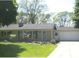 8103 N 27th St, Richland, MI 49083