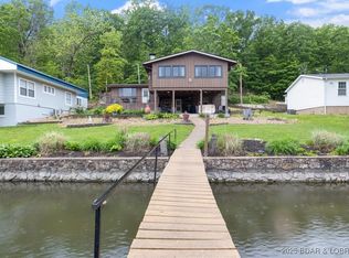 438 Lamplighter Dr, Camdenton, MO 65020