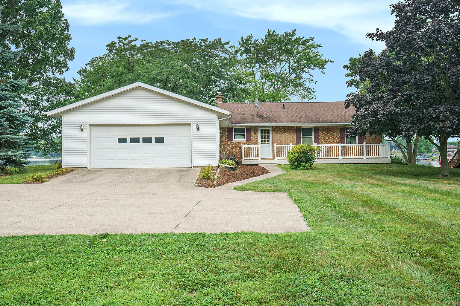 24153 Findley Rd photo 1