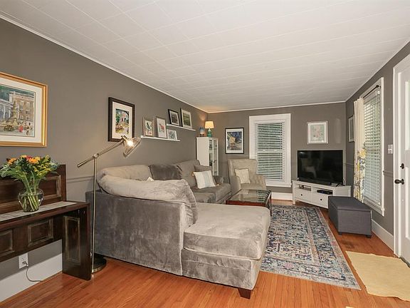 4th image of 1179 Bruce Ave