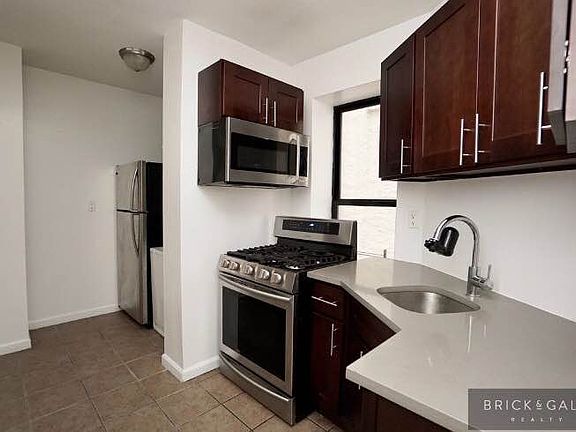 4th image of 514 W 136th St APT 3
