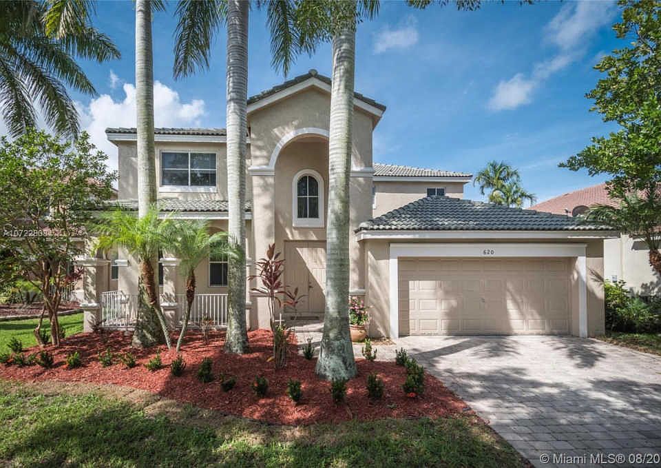 1st image of 620 Honeysuckle Ln