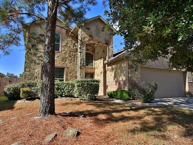13827 Slate Mountain Ln — Photo 2