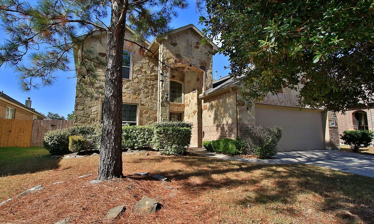 Building Photo - 13827 Slate Mountain Ln