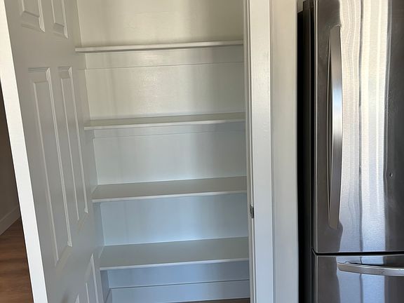 4th image of 628 N Bennedict Dr