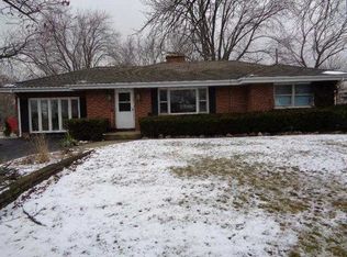 1660 Bartson Ln, Aurora, IL 60505