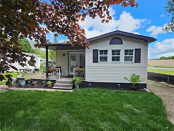 3rd image of 580 Beaver Creek Rd #14