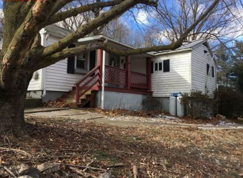 2nd image of 18609 Mount Lock Hill Rd