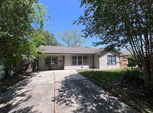 8626 Greiner Dr, Houston, TX 77080