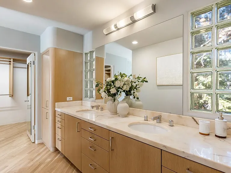 450 N California Ave — Photo 21