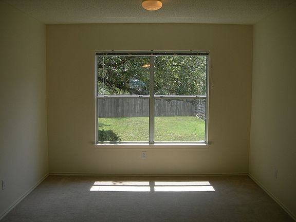 5th image of 1804 Marysol Trl