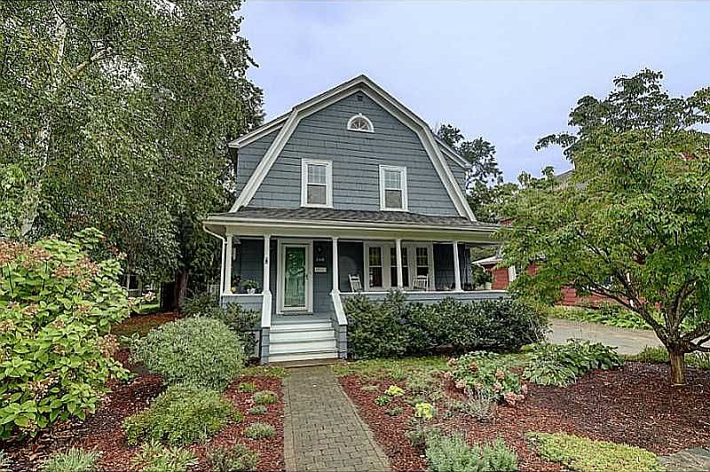 1st image of 168 Wilson Ave