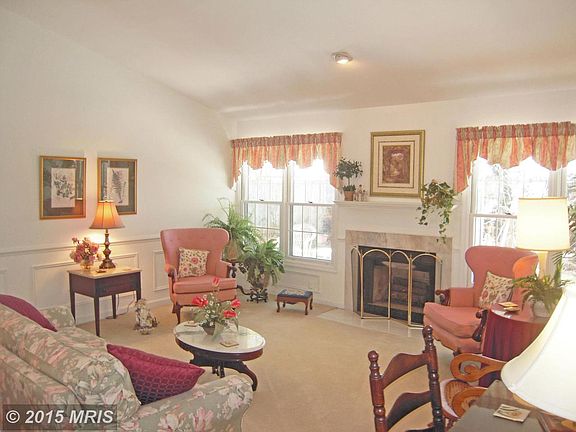 3rd image of 5401 Overland Ct