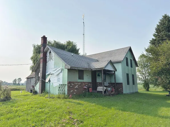 1840 Old M51 Rd, Applegate, MI 48401