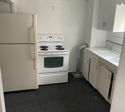 3rd image of 1118 Thorpe St