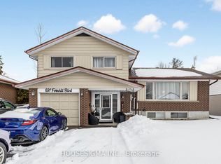 691 Fernhill Blvd, Oshawa, ON L1J5K2