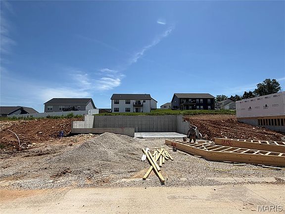 2nd image of 112 Ventnor Ave
