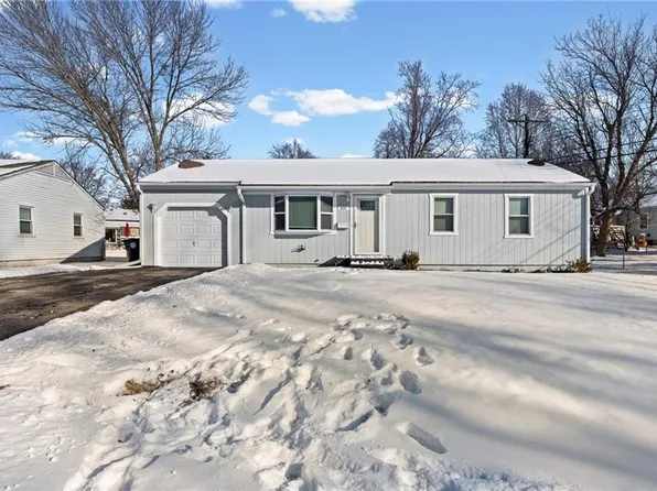 402 Park Ave, Belton, MO 64012