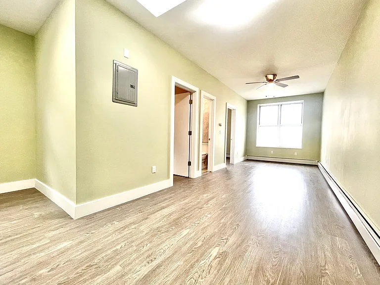7823 16th Ave #2R — Photo 2