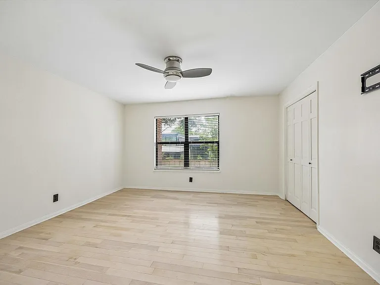 11803 Durrette Dr — Photo 23
