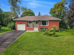 1006 Lebanon Dr, Innisfil, ON L9S 2B7