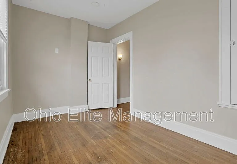 29 S Terrace Ave — Photo 18