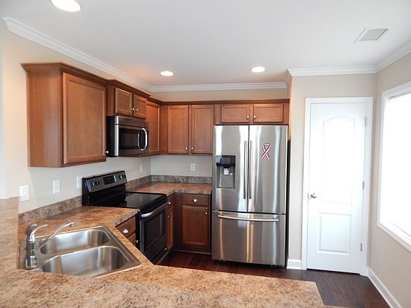 4th image of 2062 Willow Stone Ct