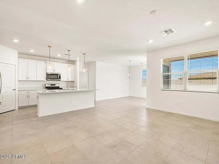 41740 W Sonoran Trl — Photo 29