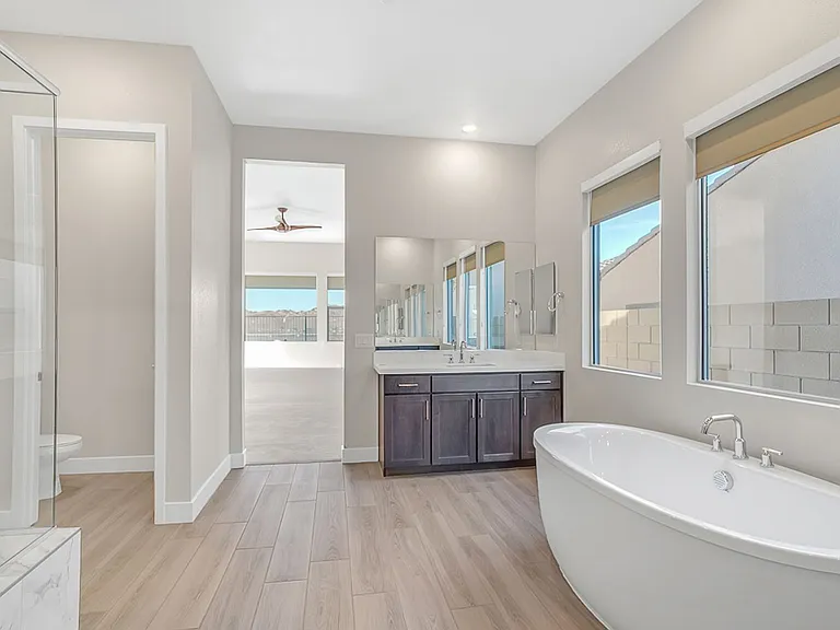 349 Tigullio Ave — Photo 13