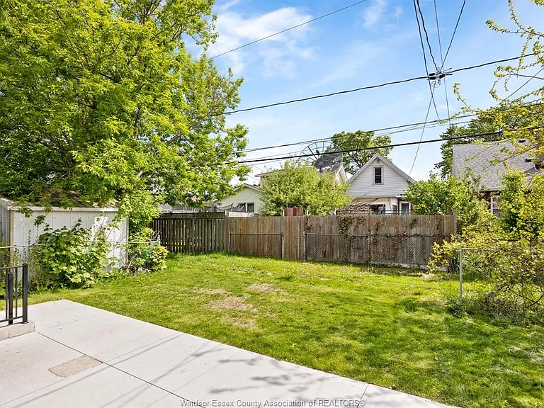 2224 Fraser Ave #2 — Photo 18