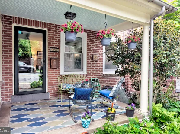 222 N Orange St, Media, PA 19063