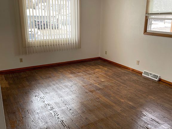 4th image of 7406 W Derby Pl #7406