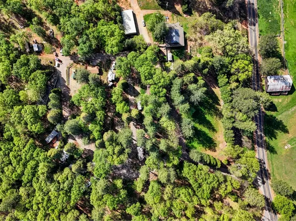 245 Railroad Flat Rd, Mokelumne Hill, CA 95245
