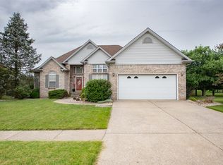 2527 Chatsworth Dr, Elizabethtown, KY 42701