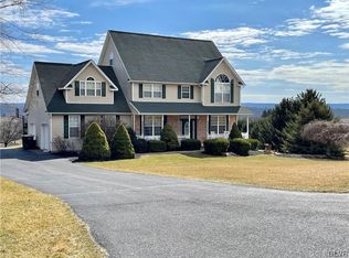 105 Kayla Ct, Saylorsburg, PA