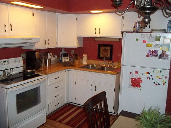 2nd image of 2108 Dickey Dr