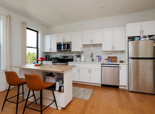 851 S 2nd St #306, Philadelphia, PA 19147