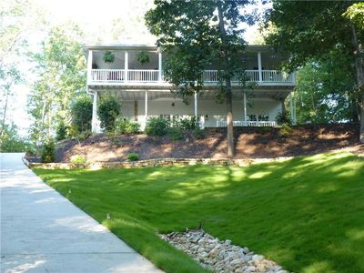 204 Riverlake Rd, Fair Play, SC, 29643